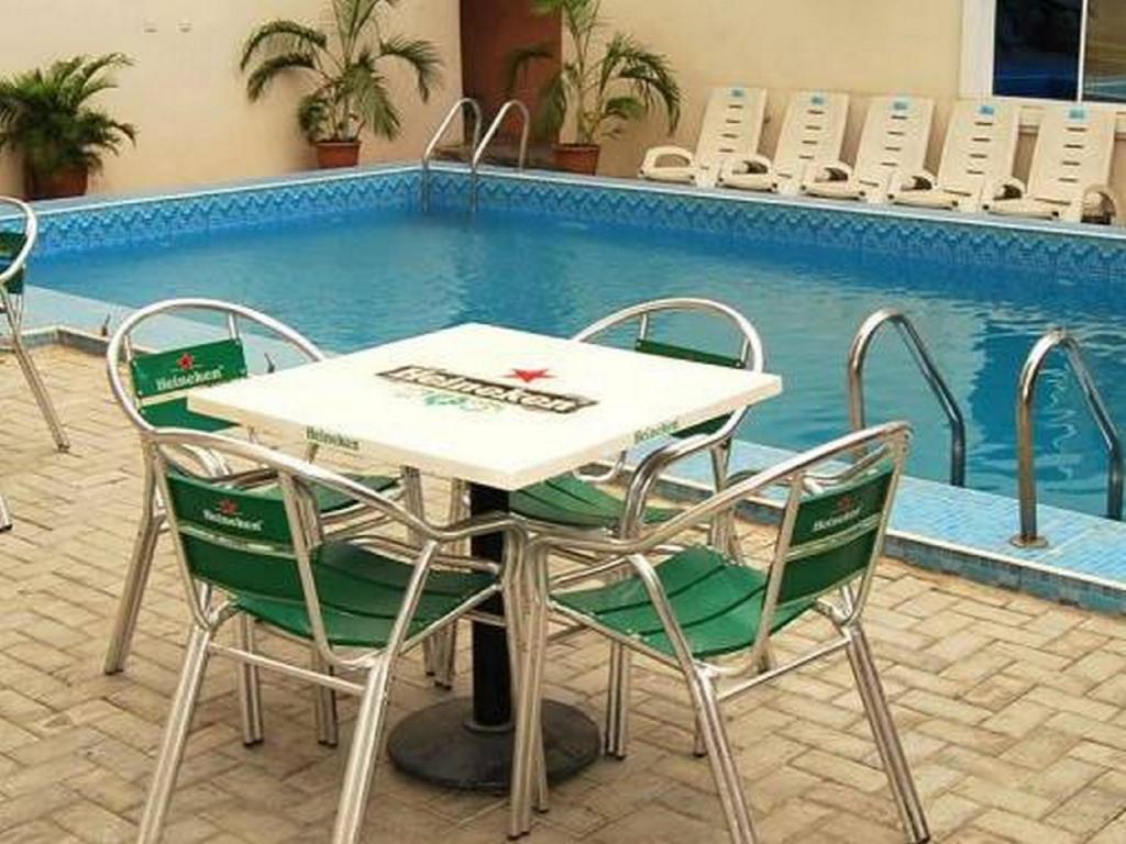 Restaurant-cafeteria