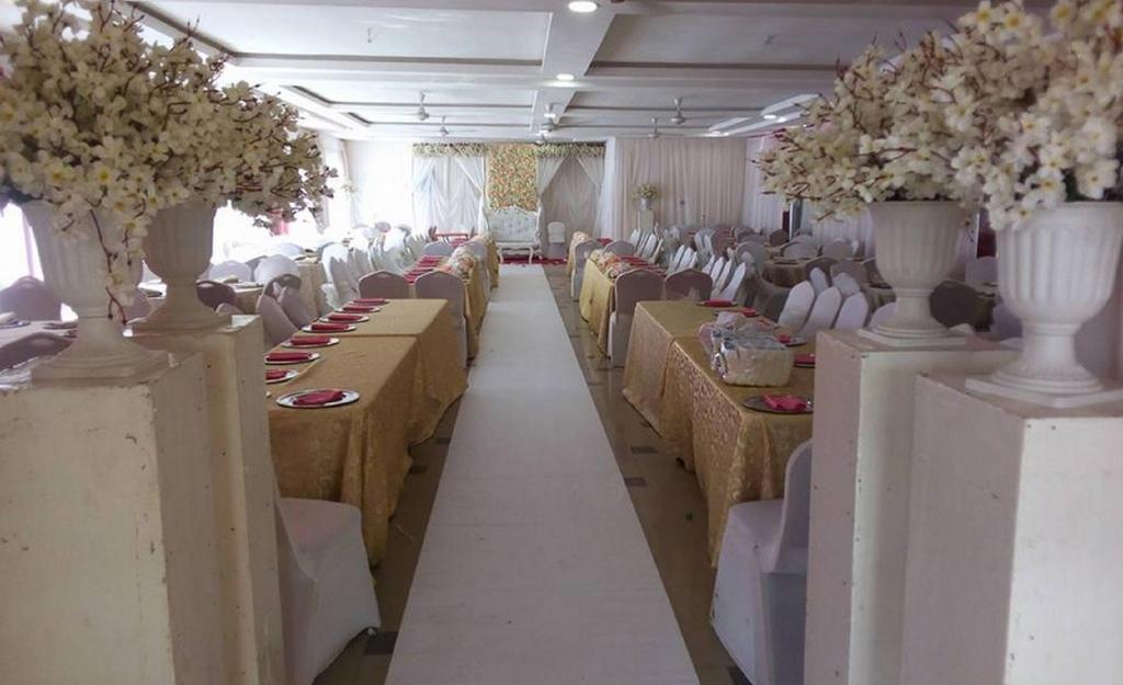 Restaurant-cafeteria