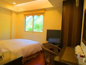 thumbnail: Room amenity