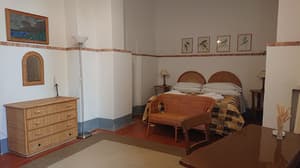 thumbnail: In-room dining