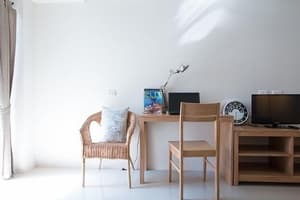 thumbnail: Living area