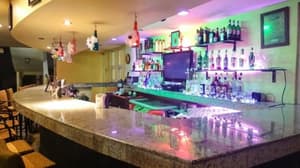 thumbnail: Bar (on property)