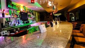 thumbnail: Bar (on property)