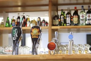 thumbnail: Bar (on property)