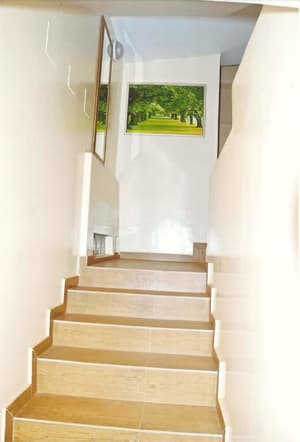 thumbnail: Staircase