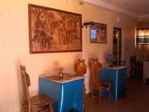 thumbnail: Restaurant