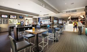 thumbnail: Bar (on property)