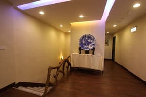 thumbnail: Interior