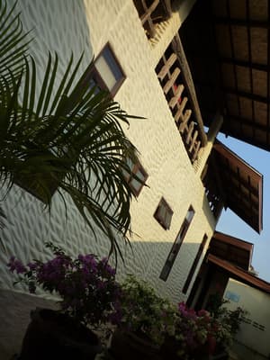 thumbnail: Exterior