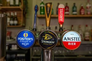 thumbnail: Bar (on property)