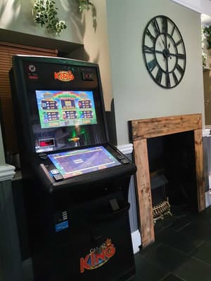 thumbnail: Bar (on property)