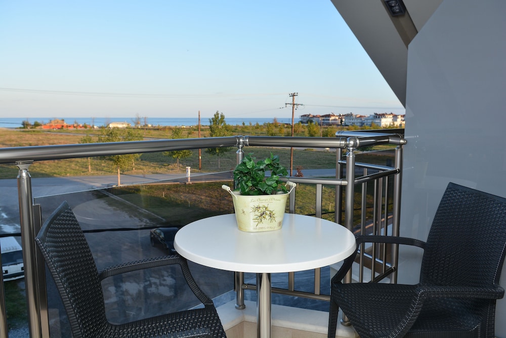 Beach/ocean view