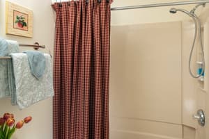 thumbnail: Bathroom