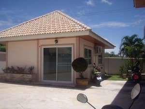 thumbnail: Exterior