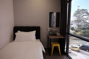 thumbnail: Room
