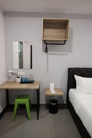 thumbnail: Room