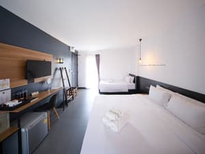 thumbnail: Interior