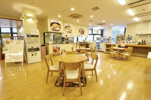thumbnail: Restaurant