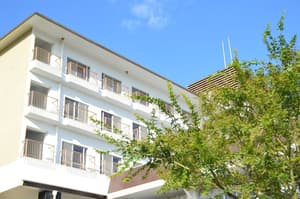 thumbnail: Exterior