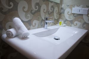 thumbnail: Bathroom