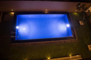 thumbnail: Outdoor pool
