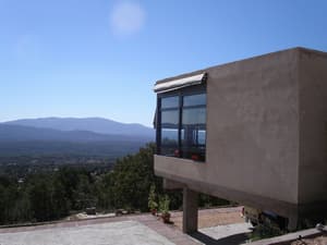 thumbnail: Exterior