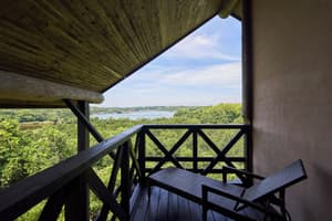 thumbnail: Balcony view