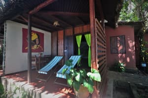 thumbnail: Exterior