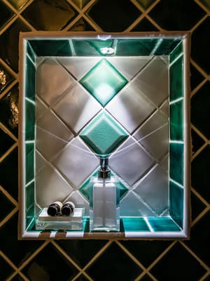 thumbnail: Bathroom shower