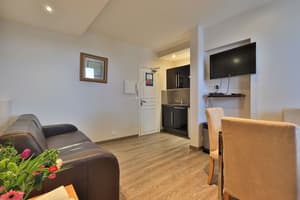 thumbnail: Living area