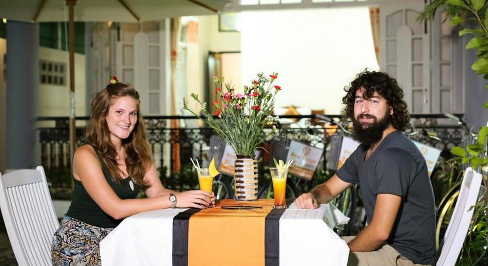 Couples dining
