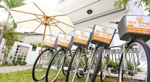 thumbnail: Bicycling