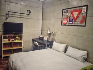 thumbnail: Room