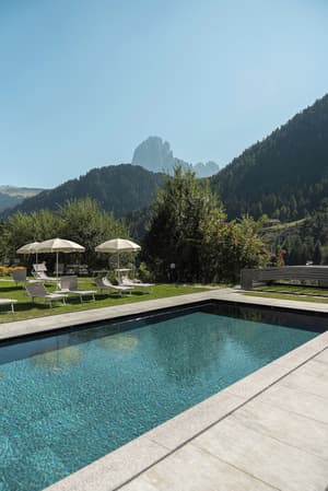 thumbnail: Outdoor pool