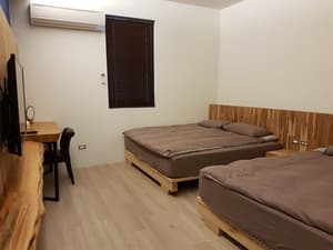 thumbnail: Room amenity