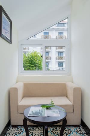 thumbnail: Living area