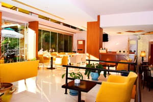 thumbnail: Bar (on property)