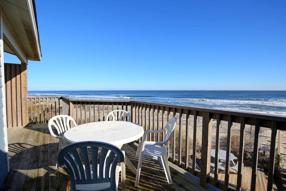 Beach/ocean view