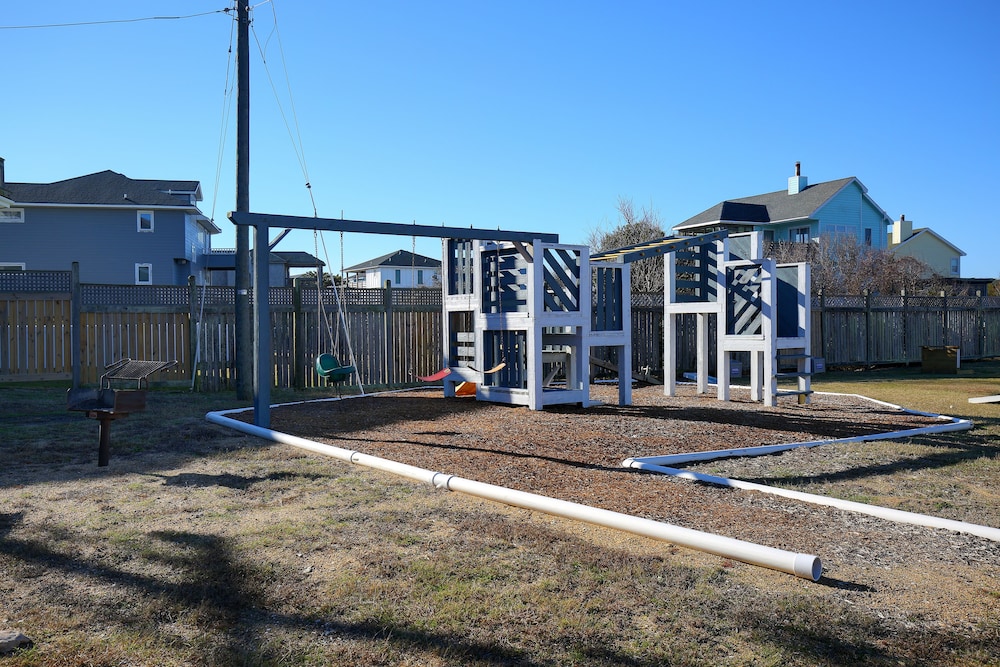 Children's play area - outdoor