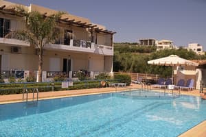 thumbnail: Front of property
