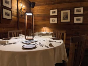 thumbnail: Restaurant