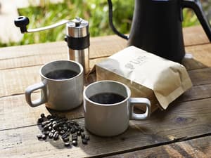 thumbnail: Cafe