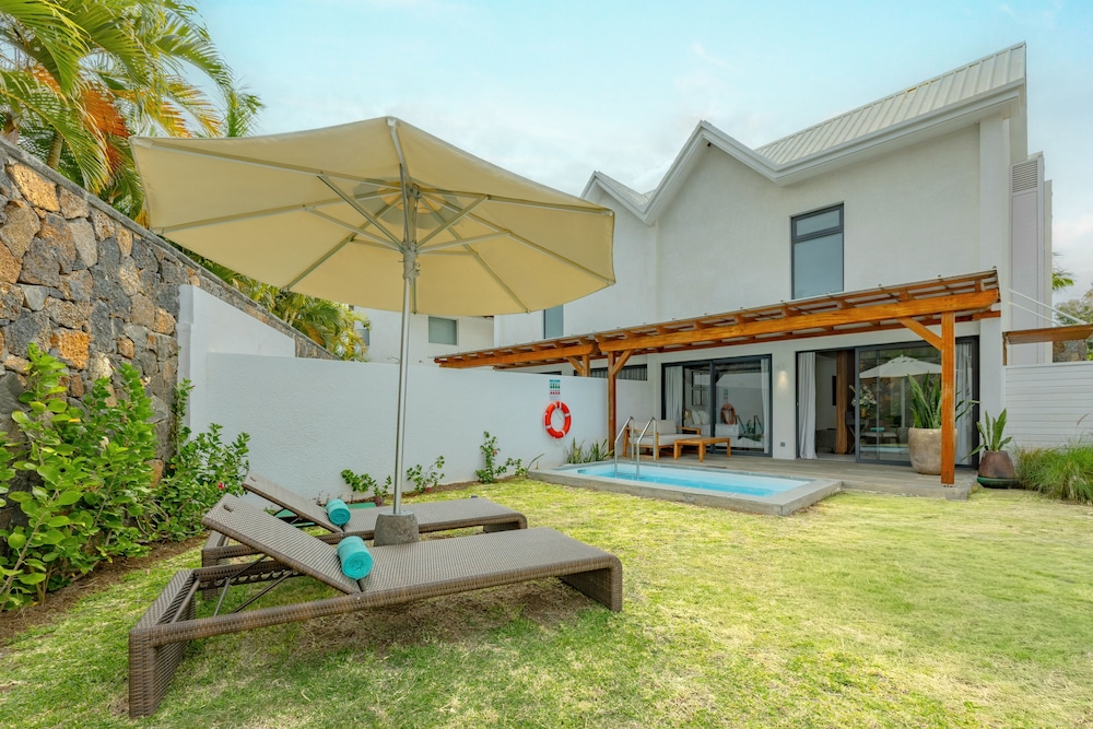 Private pool