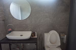 thumbnail: Bathroom