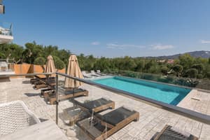 thumbnail: Outdoor pool