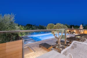 thumbnail: Balcony