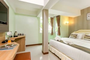 thumbnail: Room