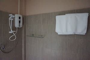 thumbnail: Bathroom shower