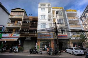 thumbnail: General view