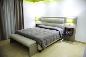 thumbnail: Room
